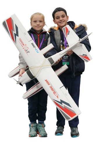Global hawk ghz rc - global, 2,4